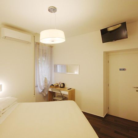 Barbj'S Rooms 斯培西亚 外观 照片