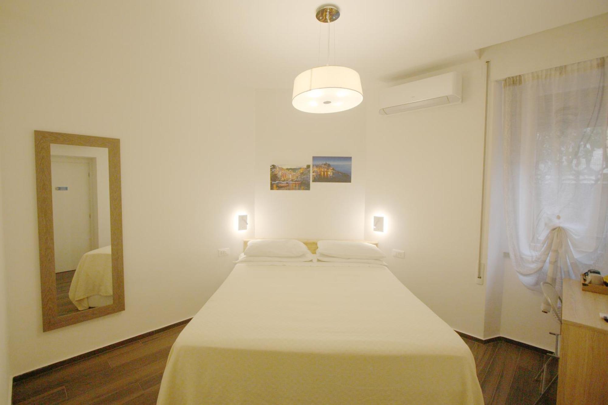 Barbj'S Rooms 斯培西亚 外观 照片